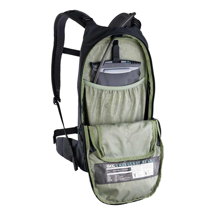 EVOC Stage 6 Hydration Pack + 2L Bladder