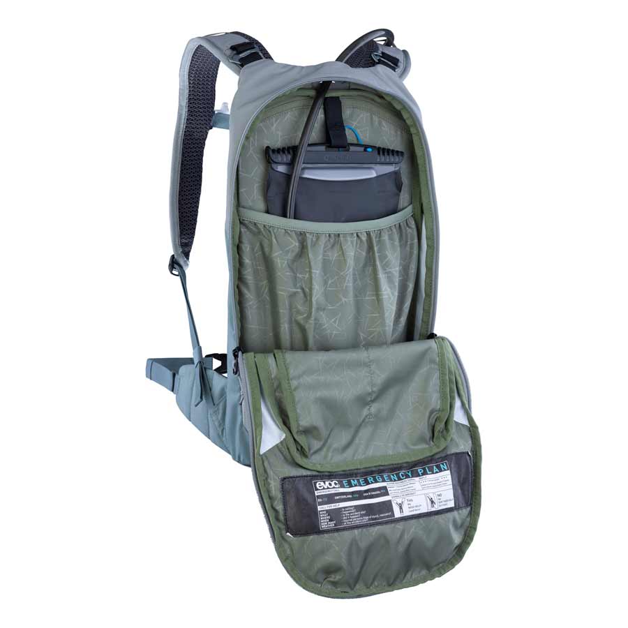 EVOC Stage 6 Hydration Pack + 2L Bladder