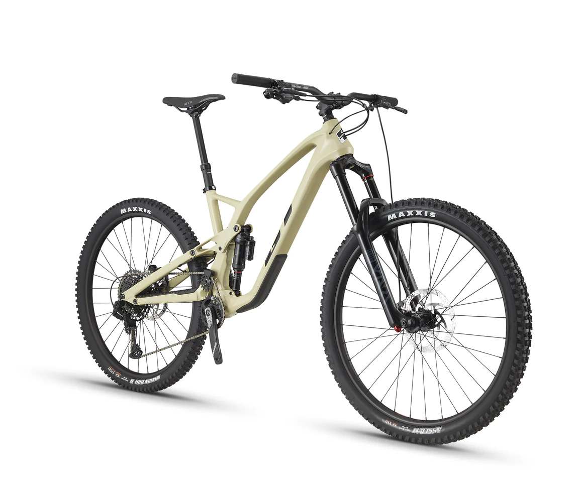 GT Force Carbon Elite 29 Mountain Bike - Medium